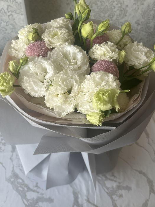 Цветы свежие город Шымкень