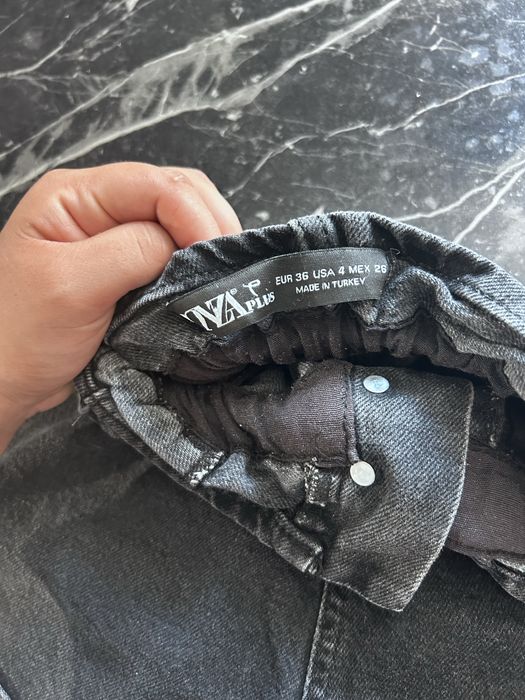 Pnataloni scurti denim