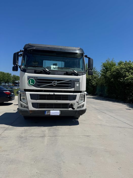 Camion ridicare container skip VOLVO FM AN FAB 2011