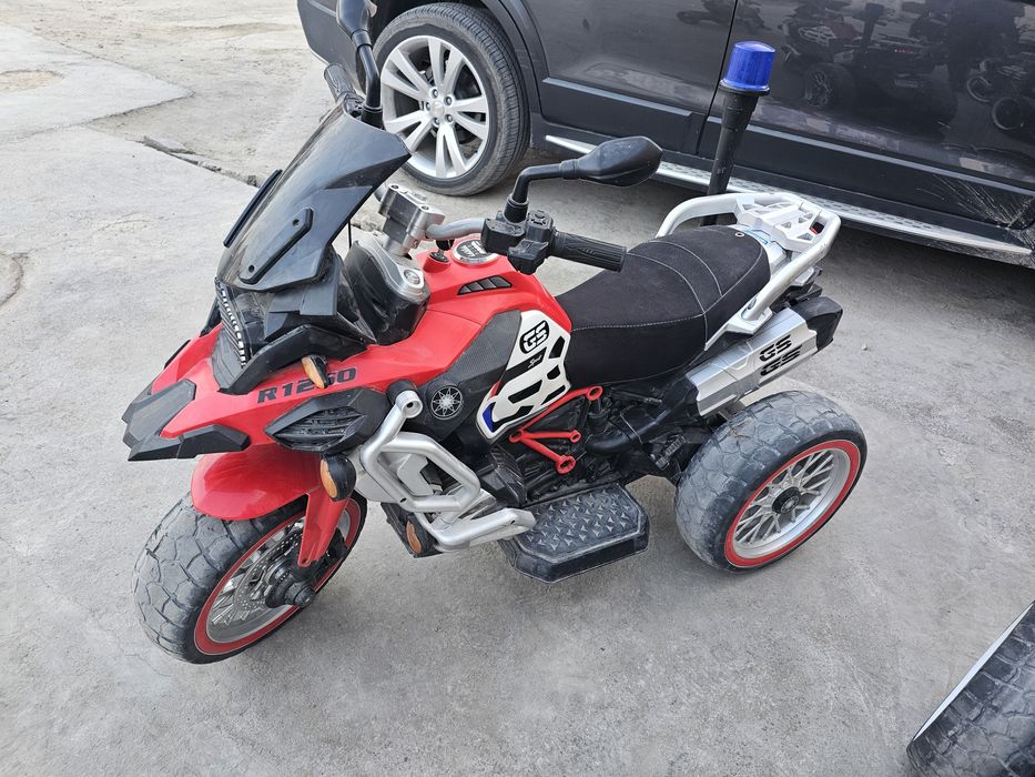 Motosikel sotiladi