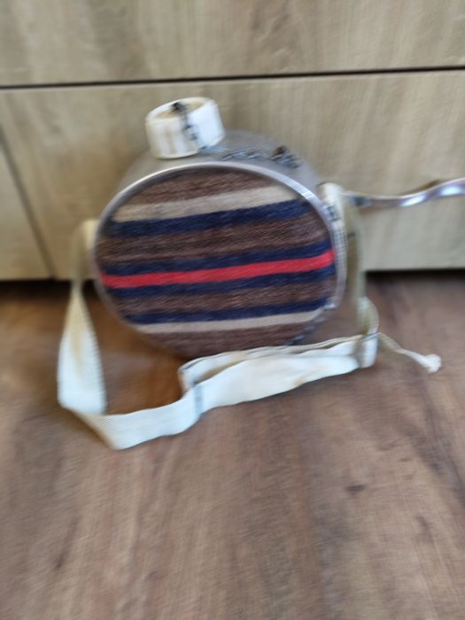 Vand plosca din metal