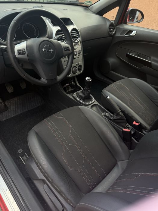 Opel Corsa D 2012