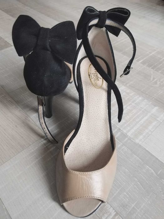 Sandale piele naturala cu fundita