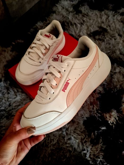 Спортни обувки Puma