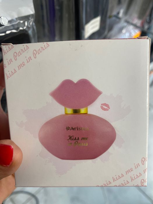 Scandal , Black opium , Nuha, Kiss