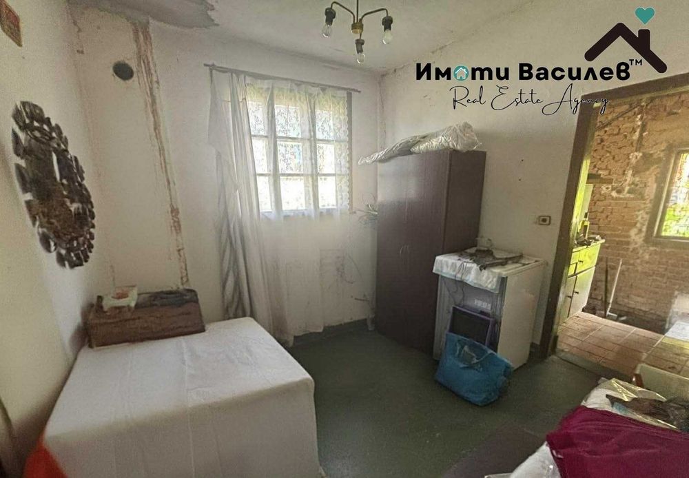 Продава КЪЩА област София, гр. Годеч