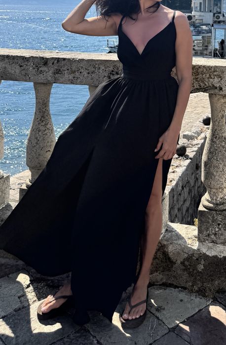 Шикарное черное платье