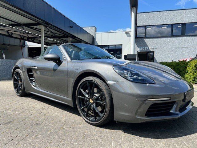 Inchirieri auto gama lux/Rent a car/Porsche 718/masini de inchiriat