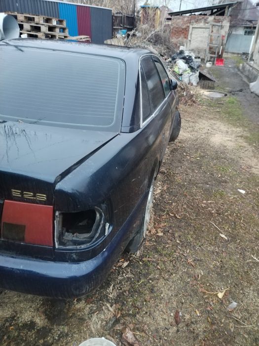 Продам Ауди не на ходу
