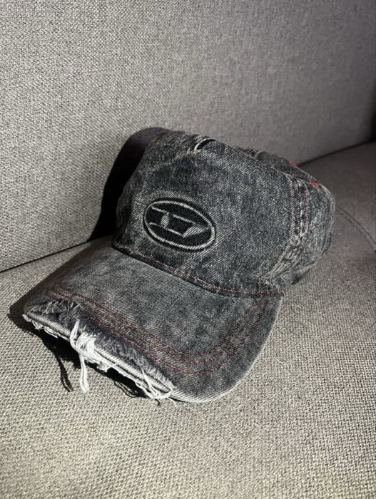 Vand 2 buc sapca Diesel Distressed noi