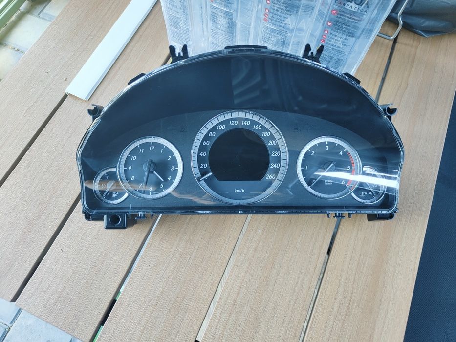Ceasuri de bord Mercedes Benz w212 2010