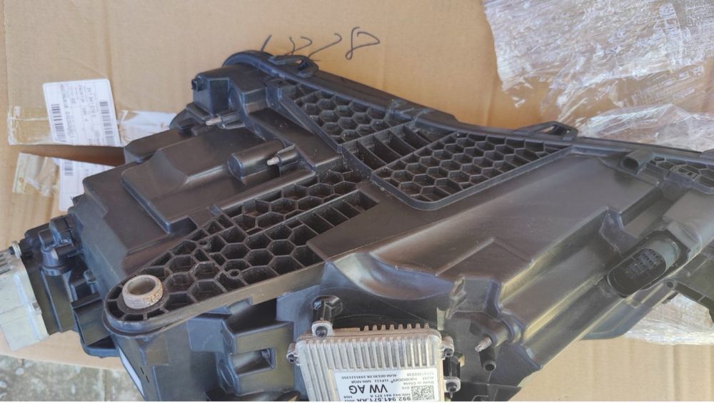 Оригинални Фарове Skoda Superb III Facelift – Full LED, без забележки