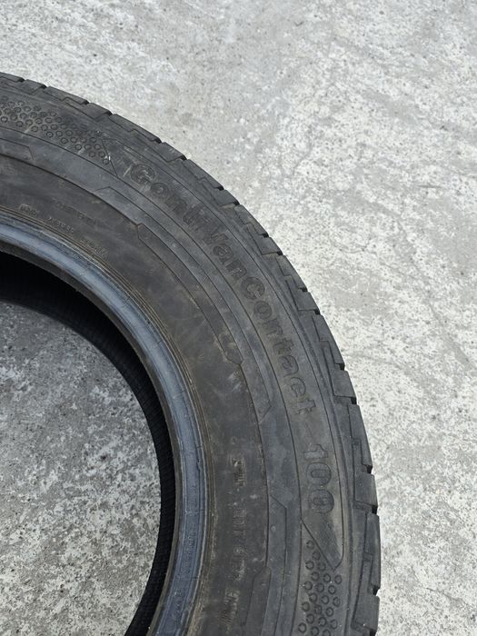 1 Брой Бусова Гума 235/65/16C Continental 6,5mm 21dot