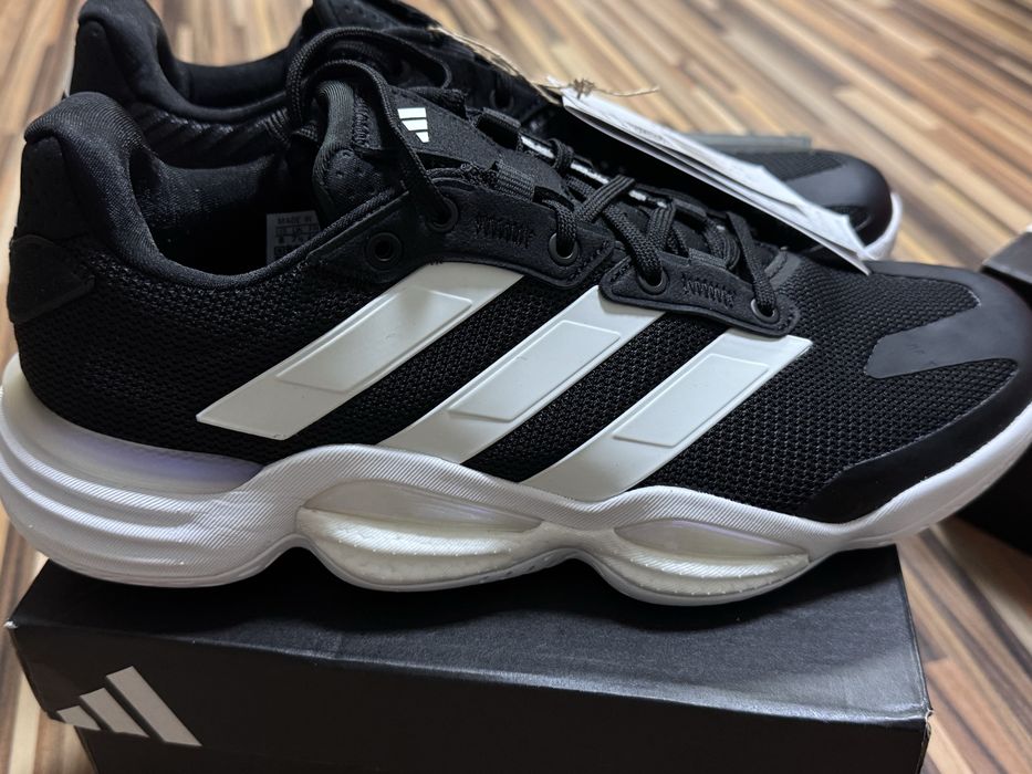 adidas stabil маратонки за волейбол/ хандбал