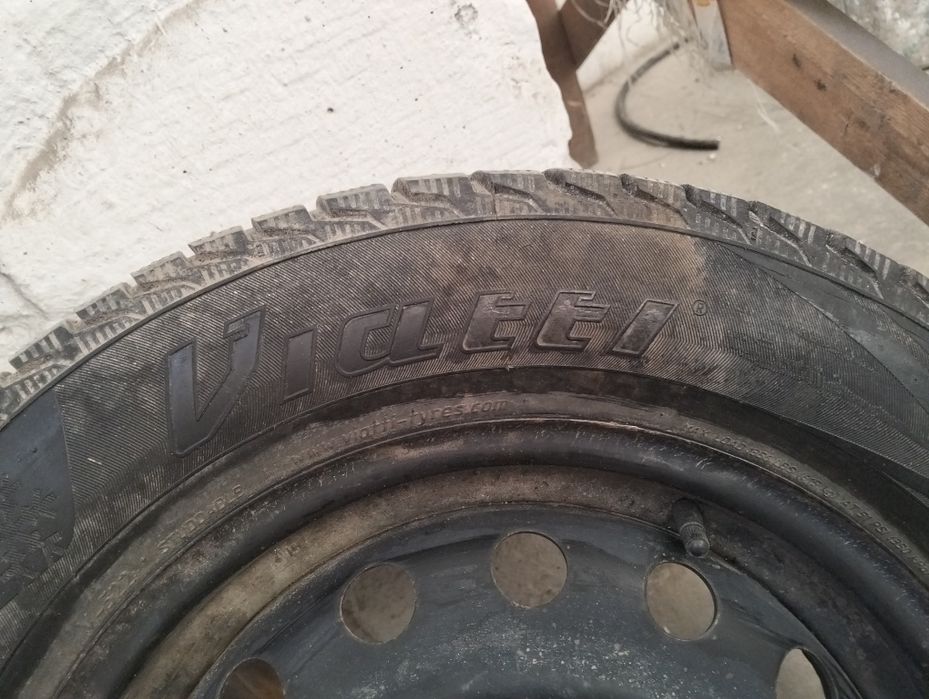 Диски зимние, шипованные