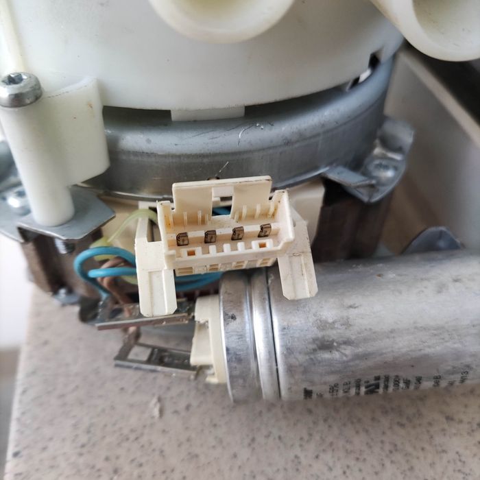 Miele G1532scu,G5880scvi-на частиМиеле-инокс