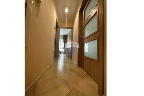 Дава се под наем Двустаен апартамент в Варна, Аспарухово - 65 кв.м за 548.25 € - Снимка #6