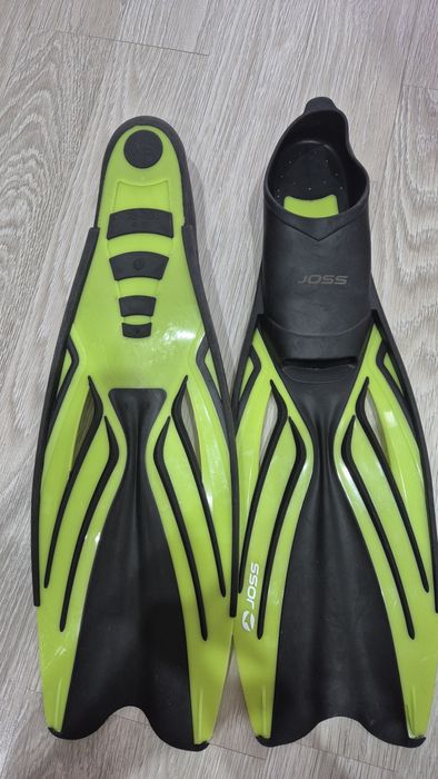 Продам ласты детские