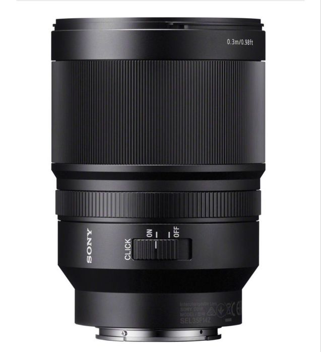 Sony Zeiss - 35mm f/1.4