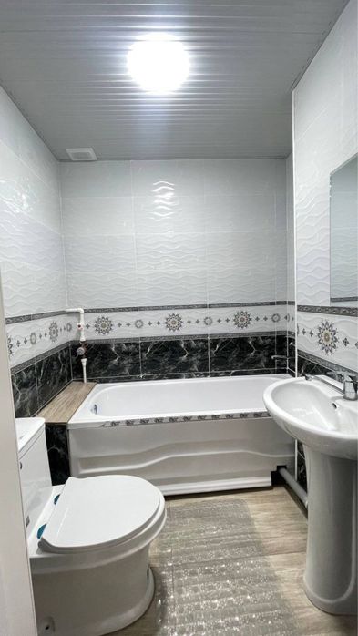 Срочно 2 хонали арзон квартира сотилади 7 микрорайон