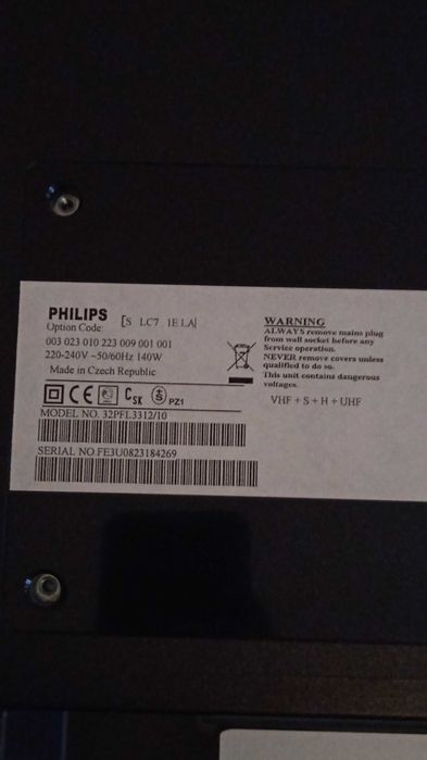 телевизор Philips модел 32pfl3312/10 HDMI подържа кабелна и eon тв
