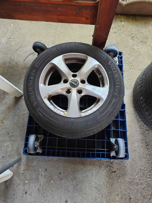 Roti vara, Golf 6, Borbet, 195/65/R15, 790 lei neg.