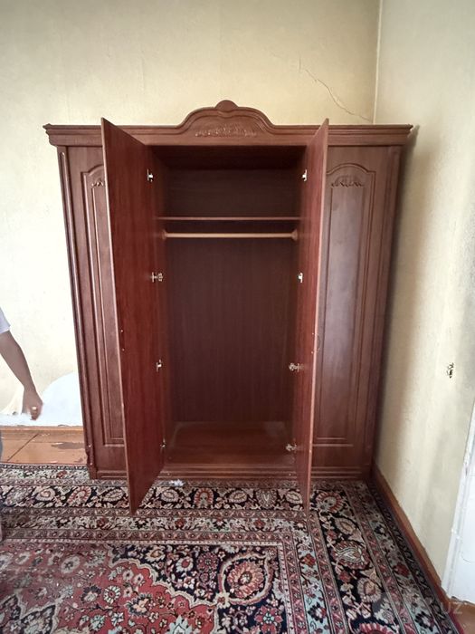 радительский шкаф
