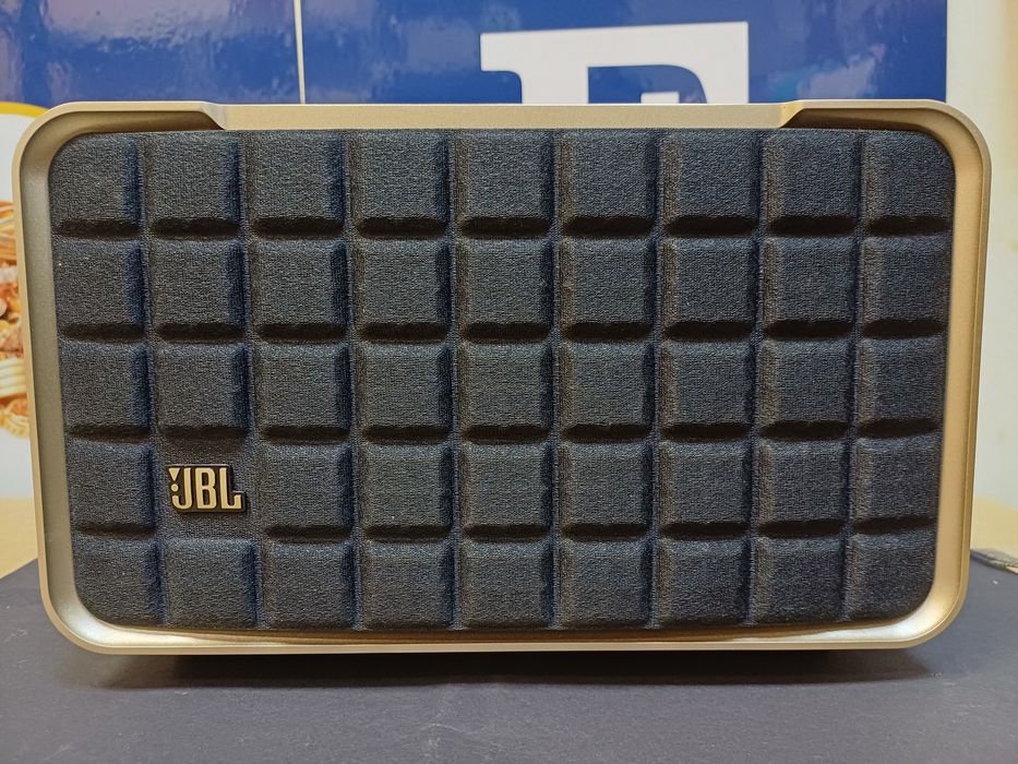 Boxa JBL Authentics 200
