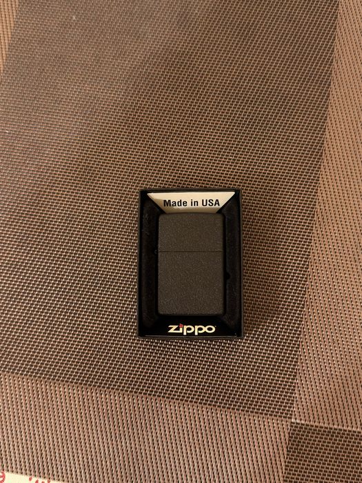 Bricheta Zippo Nou in cutie