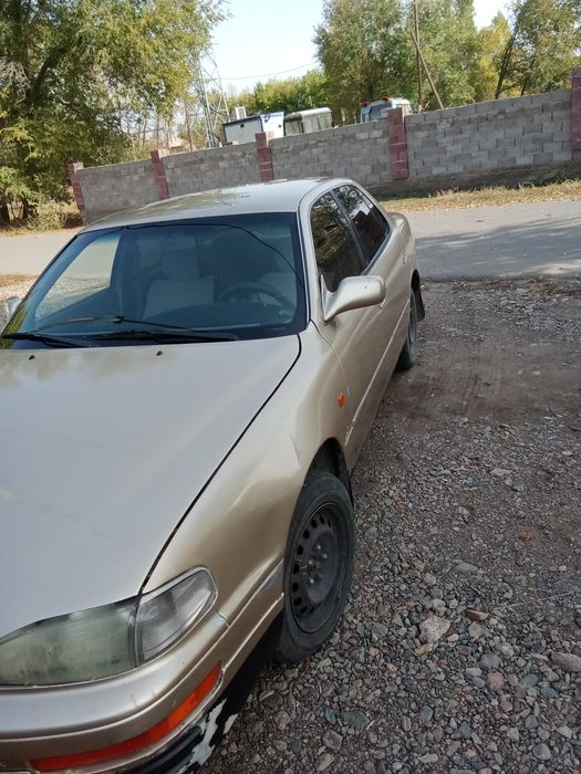 Продается тоета камри 2.2