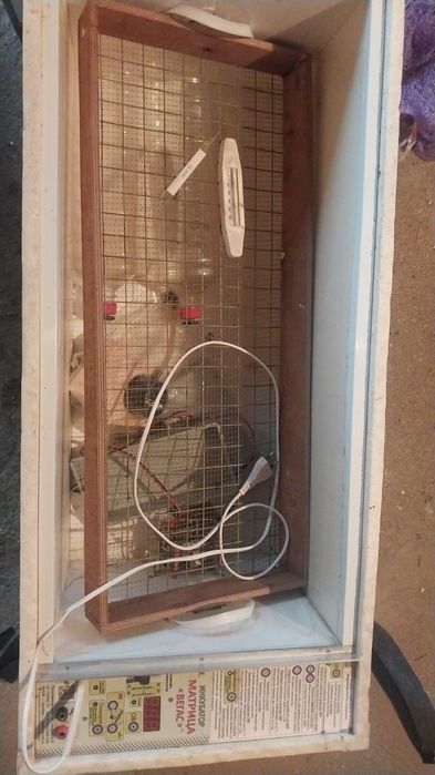 Продам инкубатор!