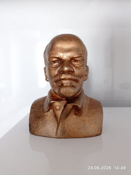 Продам антикварный бронзовый бюст В. И. Ленина СССР