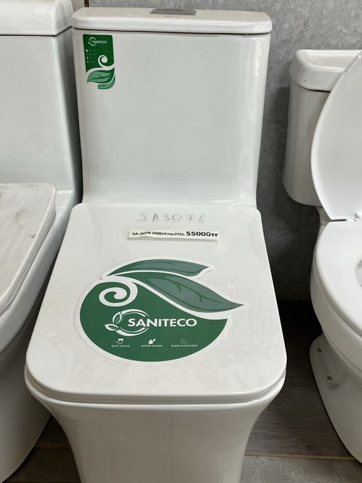 Унитазы в ассортименте