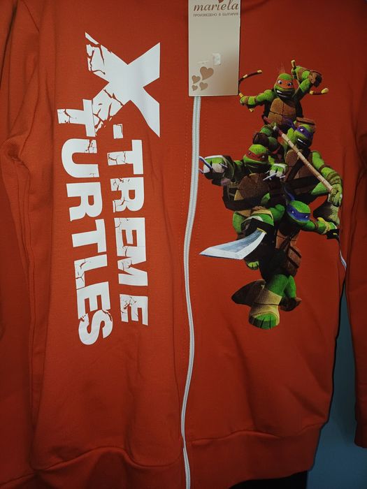 Детски комплект 134 нов