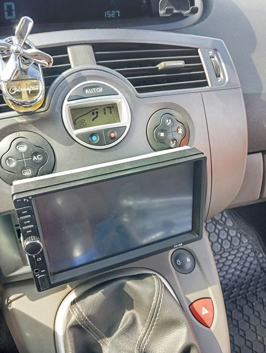 Рено Сценик 1.5dci 2004г