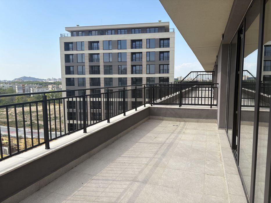 Продава се Тристаен апартамент в Пловдив, Тракия - 146 кв.м за 1199 €/кв.м - Снимка #4