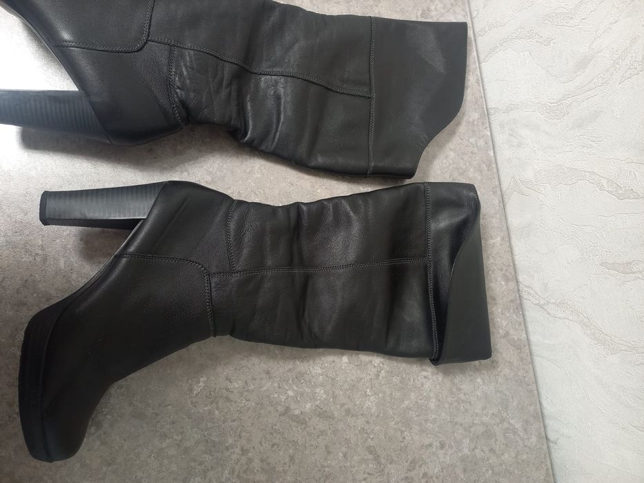 Продам сапоги хорошие