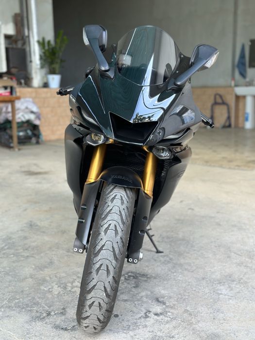 YAMAHA yzf r6  оригинал