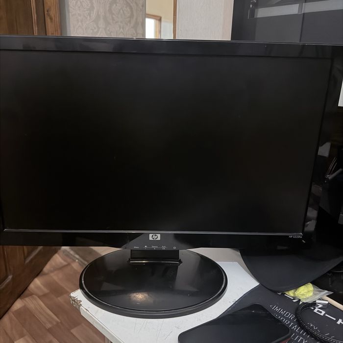 Монитор HP буу в хорошем состоянии