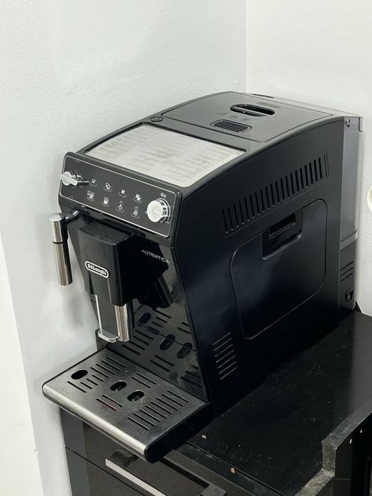 Продаю кофемашину DeLonghi