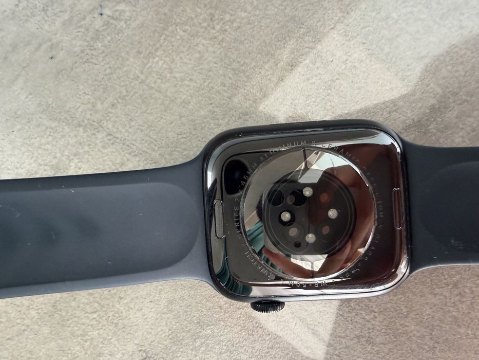 Apple watch series 7 , 45 mm