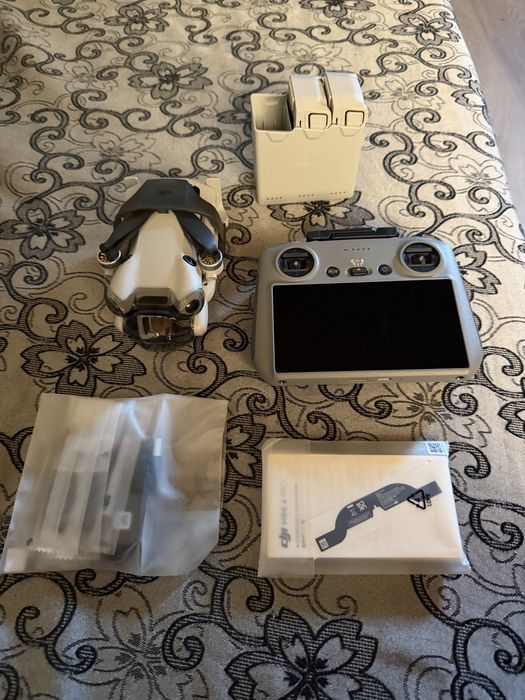 Dji Mini 4 pro combo