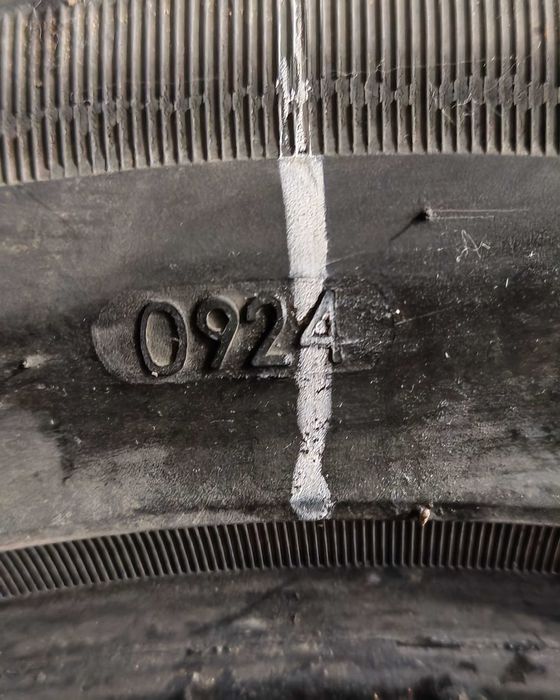 Продам резину 205/55/16 б/у