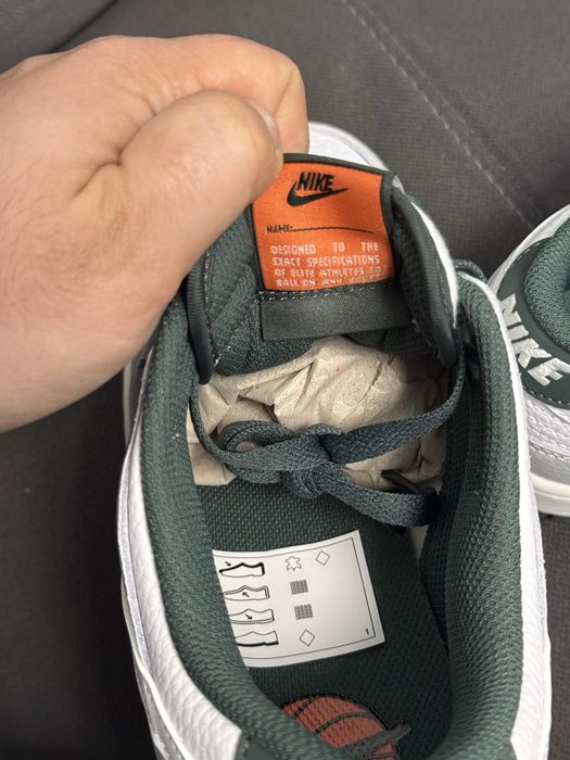 Sneakers/Adidasi Nike Dunk Low Retro SE, marime 42.5