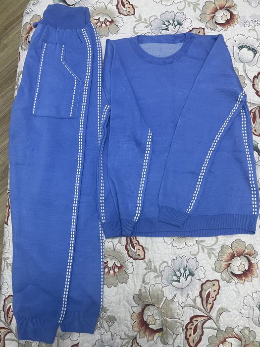 Жылы трикотаж екілік ( усті мен асты), 44 размер.