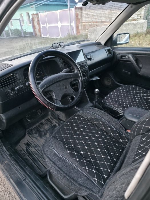 Продам VW Golf 3 1.6 ABU