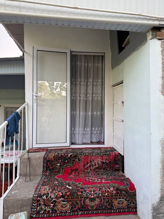 СРОЧНО!!! Бостонлик Искадар катта йул юзида биринчи каторда 5 соток