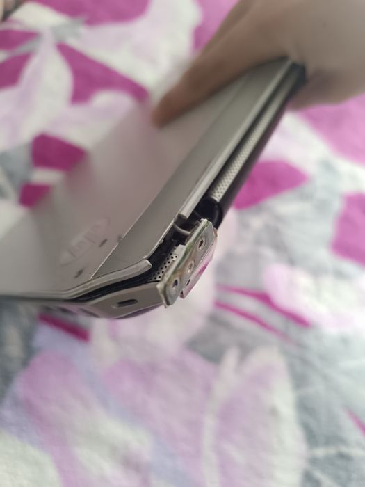 Рабочий ноутбук..