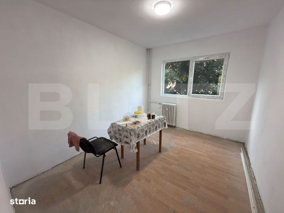 Apartament 4 camere, 62 mp, zona Malu Rosu