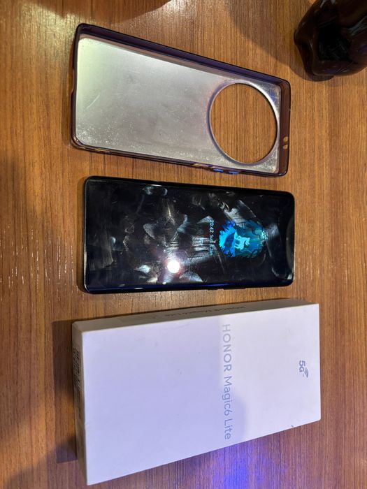 Vând Honor Magic 6 lite 5g